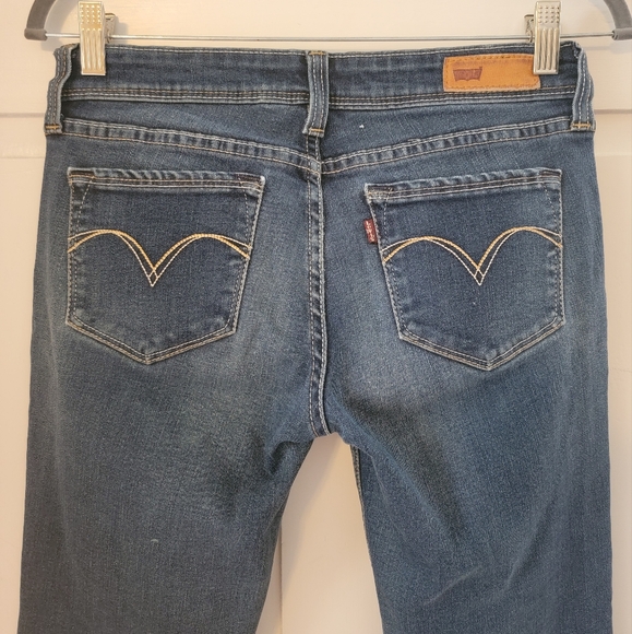 Levi's Denim Curve Low-rise Jeans - Picture 5 of 7